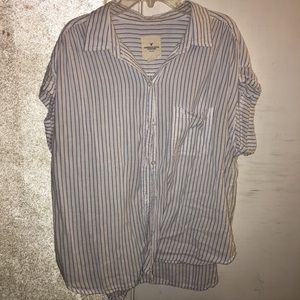 Shortsleeved Button Down